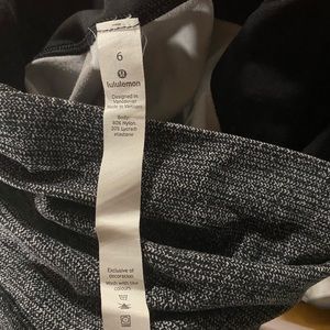 Lululemon over the heel leggings